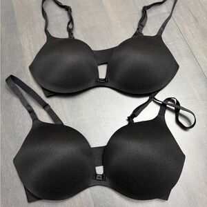 2 VS Plunge Push Up Padded Bras Victoria Secret 34D Black